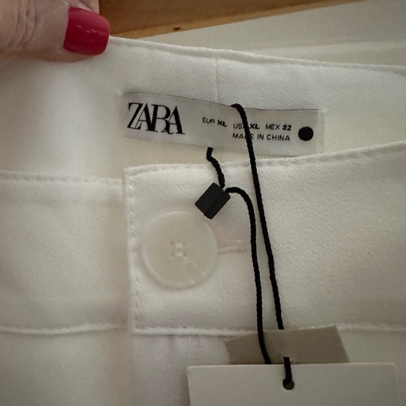 Zara NWT white front seam pants, size XL - Picture 7 of 7